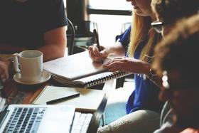 Student-Led Startups in 91��Ƭ��s