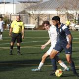 Le Lycee Francais de Los Angeles Photo #10 - Varsity Soccer