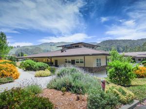 Pacific Bay Christian School Photo