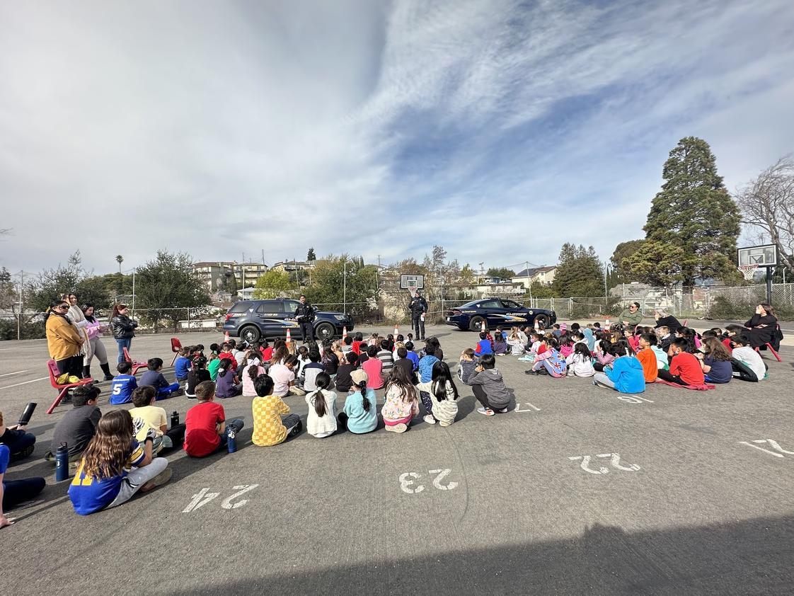 Mission Hills Elementary School Photo #7