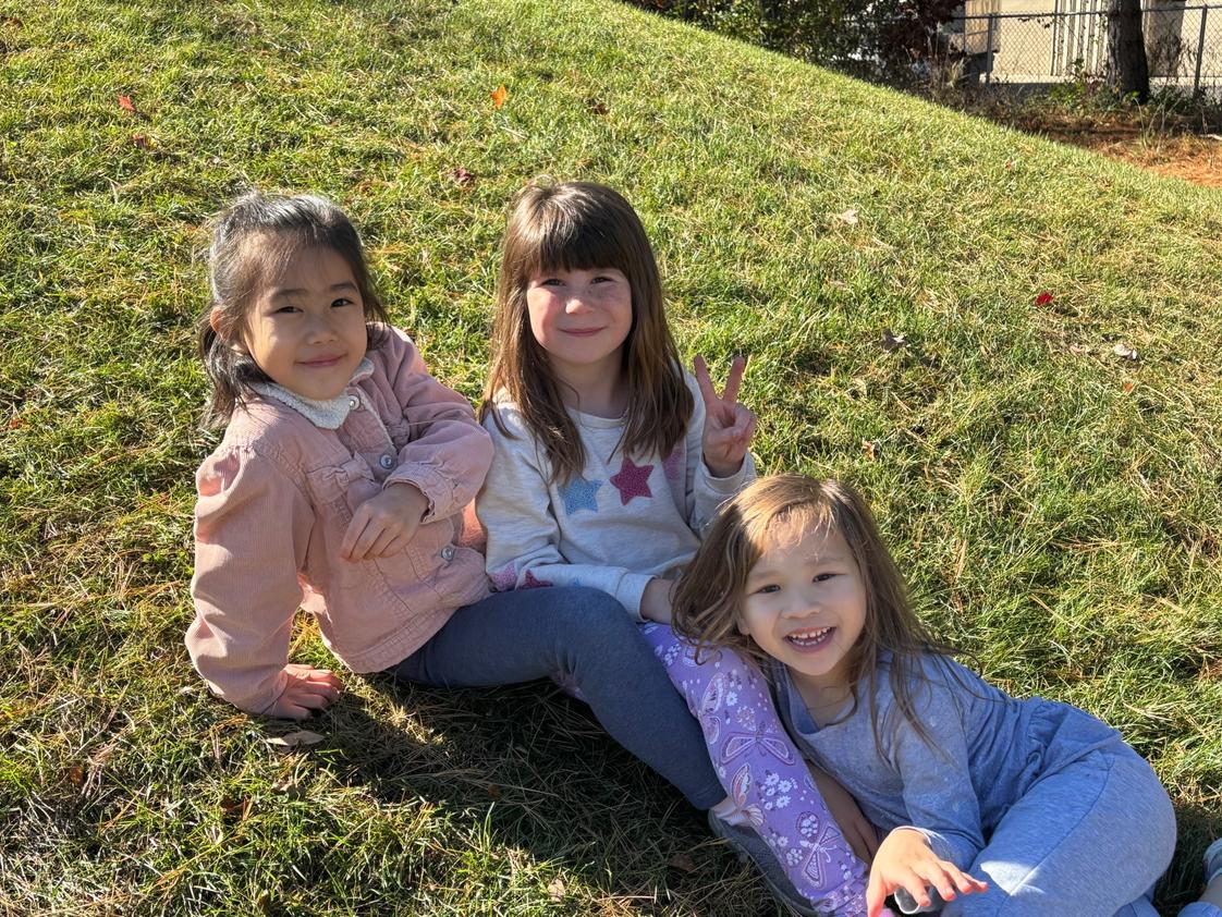 Christian Montessori School Of Ann Arbor Photo #4 - Elementary outdoor fun!