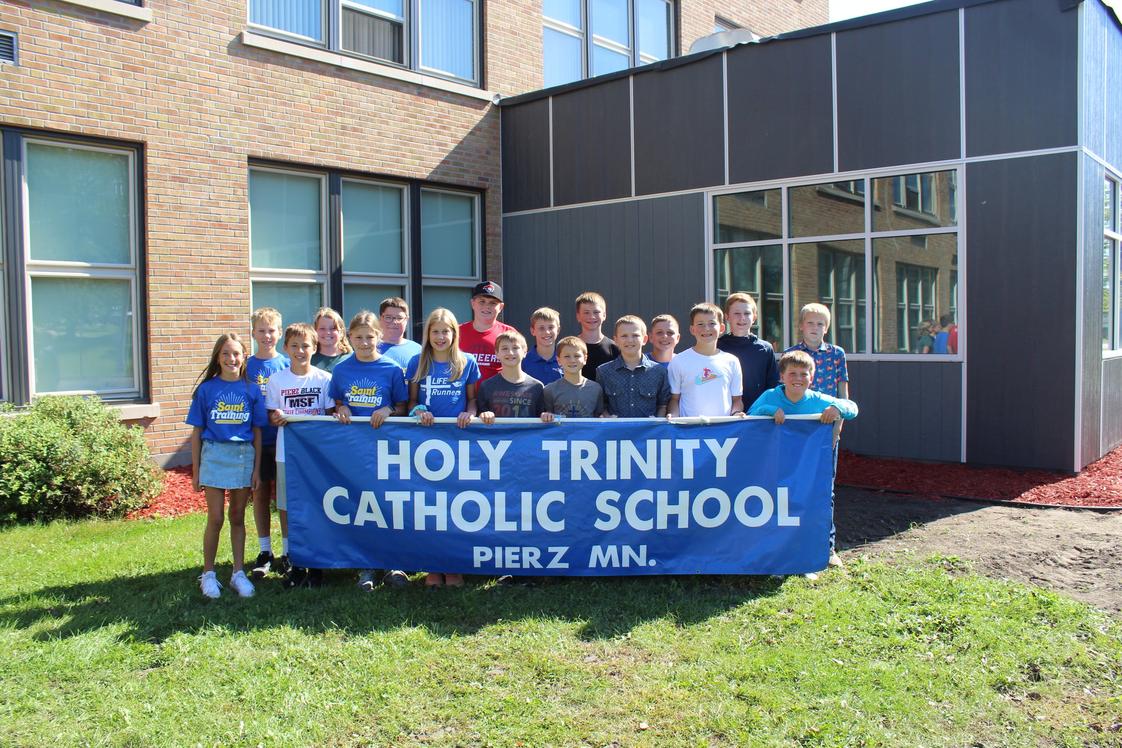 Holy Trinity Catholic School Photo #2 - HTCS Class of 2026 - Marathon, September 2025