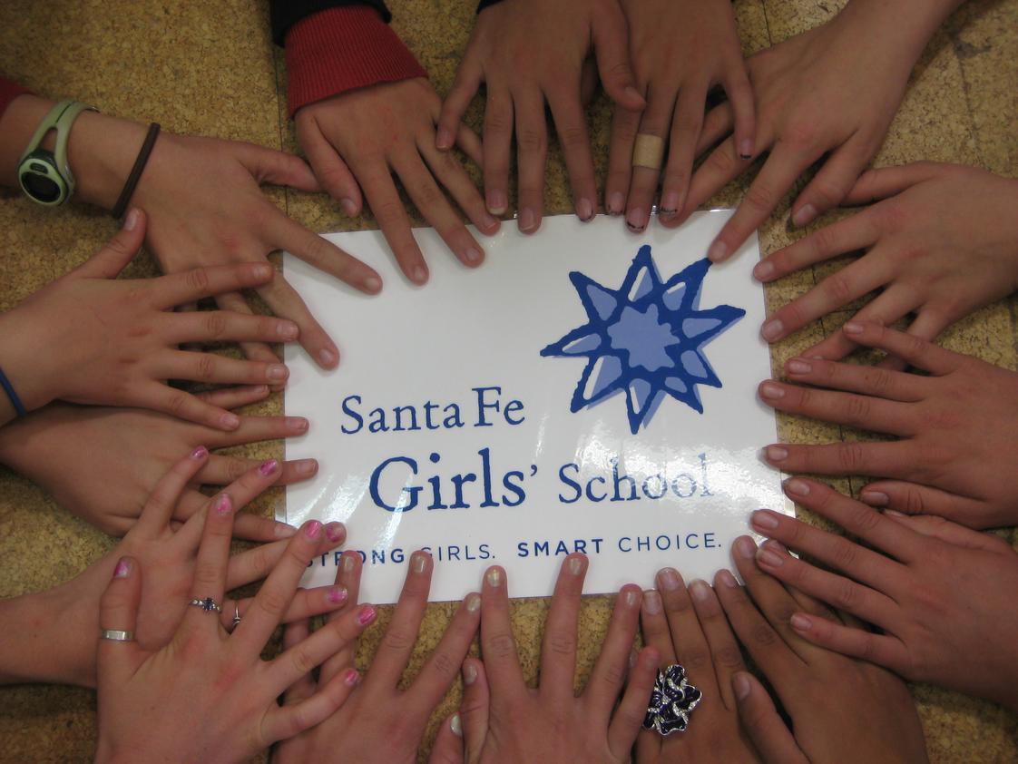 Santa Fe Girls' School Photo - STRONG Girls SMART Choice