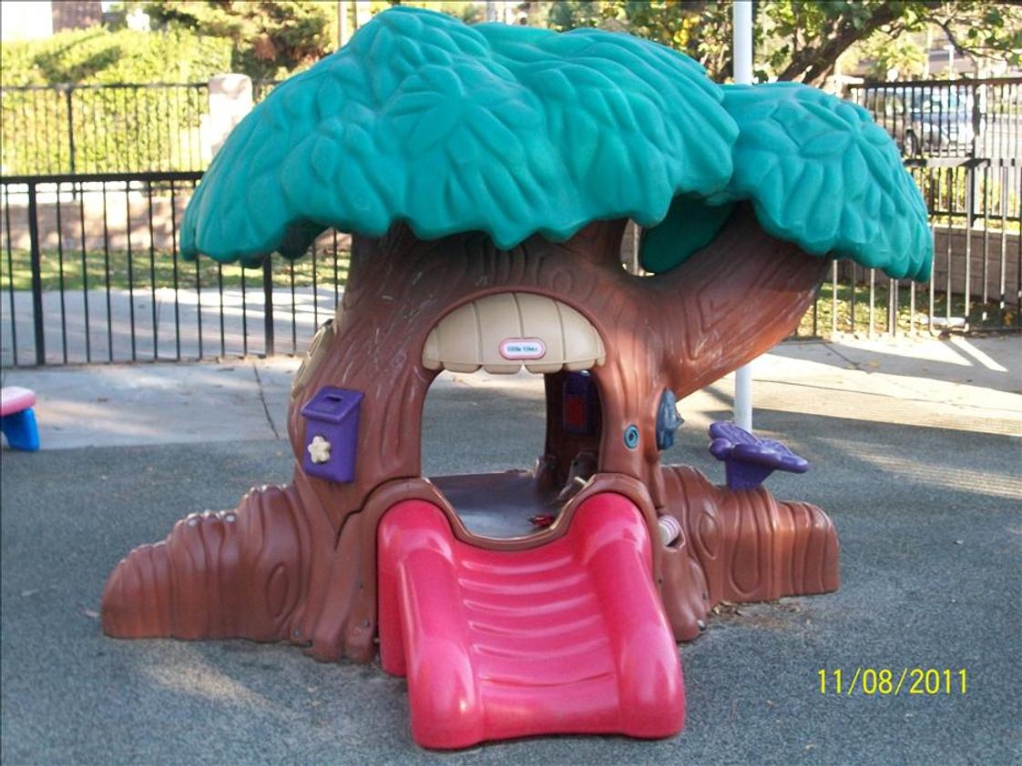 Thousand Oaks KinderCare Photo #1 - Playground