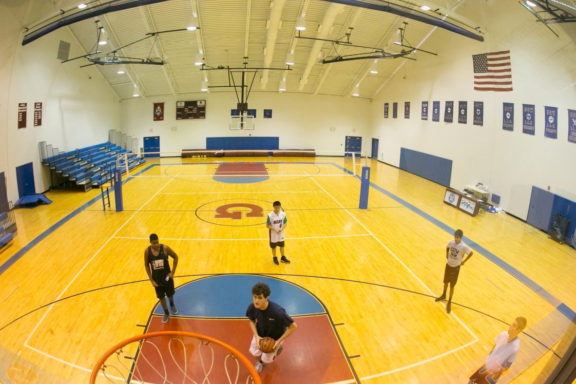 The Gow School Photo - Basketball in the Robert Garcia Gymnasium