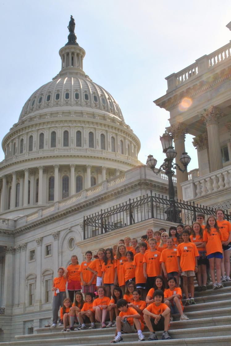 The Raleigh School Photo - Our fifth graders spend two days each May visiting the many landmarks and museums in Washington, DC.