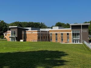 Oakwood School Photo