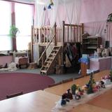 Tamarack Waldorf School Photo #2 - The Kindergarten classroom is filled with natural materials and creative playthings to stimulate the imagination of the young child. In a Waldorf environment, a child's play is the child's "work".