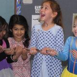 New Horizon School Pasadena Photo - Reptile Family visit