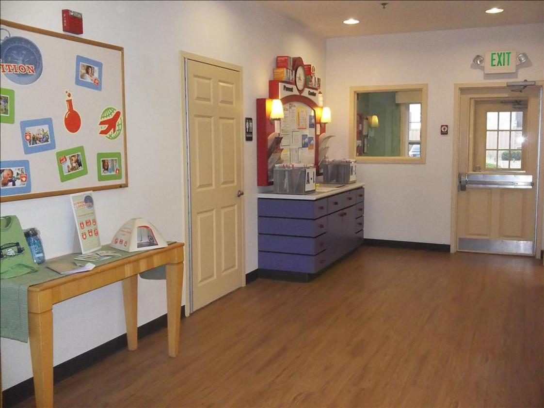Redstone KinderCare Photo #1 - Entry Way