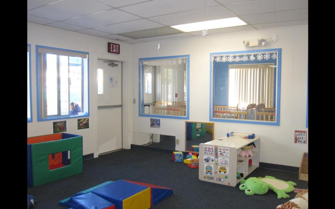 County Kids Place KinderCare Photo - Infant Classroom