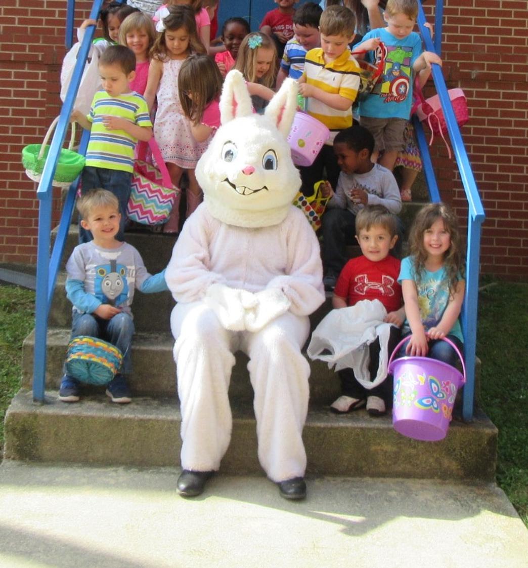 Burns Memorial Umc Preschool Photo - Easter Party 2016