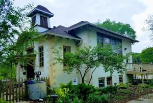Toad Hill Childrens House Photo