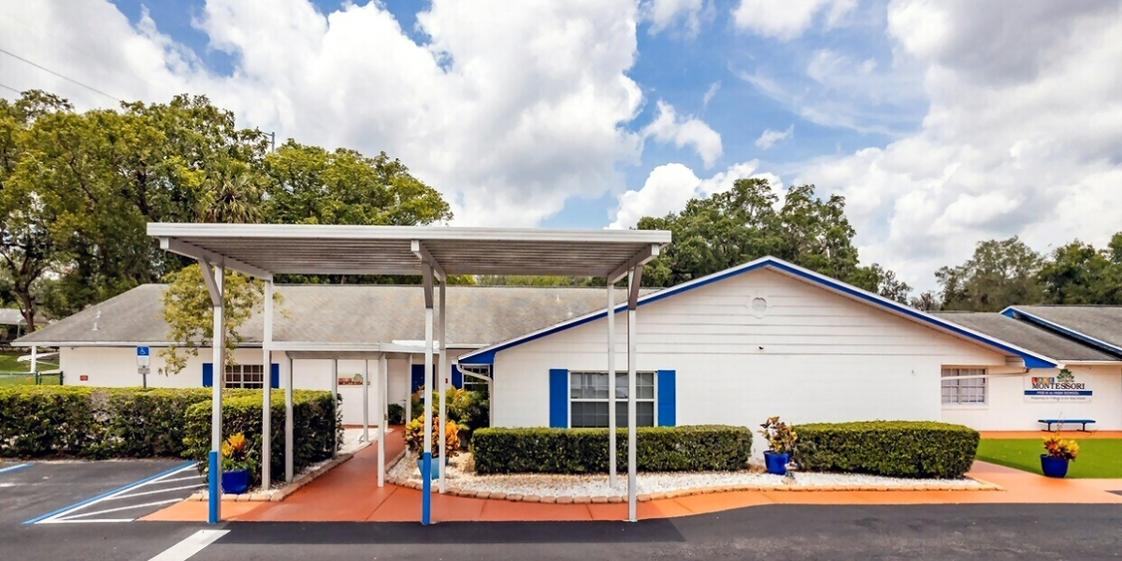 Lake Montessori School Photo - Lake Montessori School in Leesburg, Florida offers VPK Pre-K, Elementary, Middle, and High School courses. Students can attend tuition-free via scholarship program.