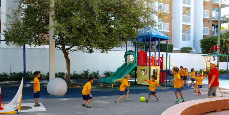 Coconut Grove Montessori School - Main Campus Photo #2