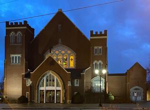 Holy Cross Lutheran Church & School Photo